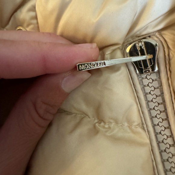 "Chic Moncler Girls' Size 8 Jacket: Tan with Gold Tones" - Picture 11 of 16